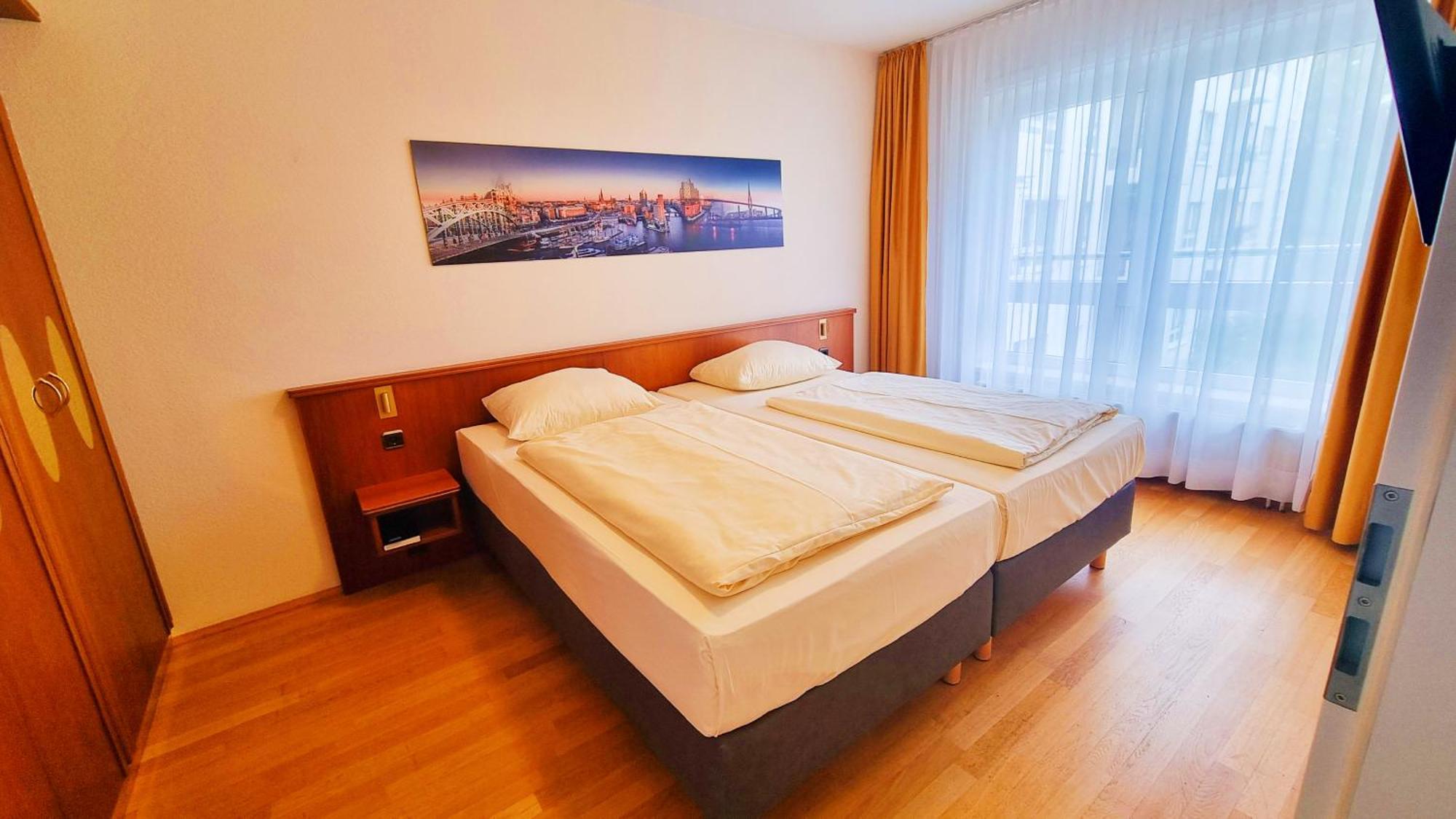 Newlivinghome Residenzhotel Aparthotel 4*
